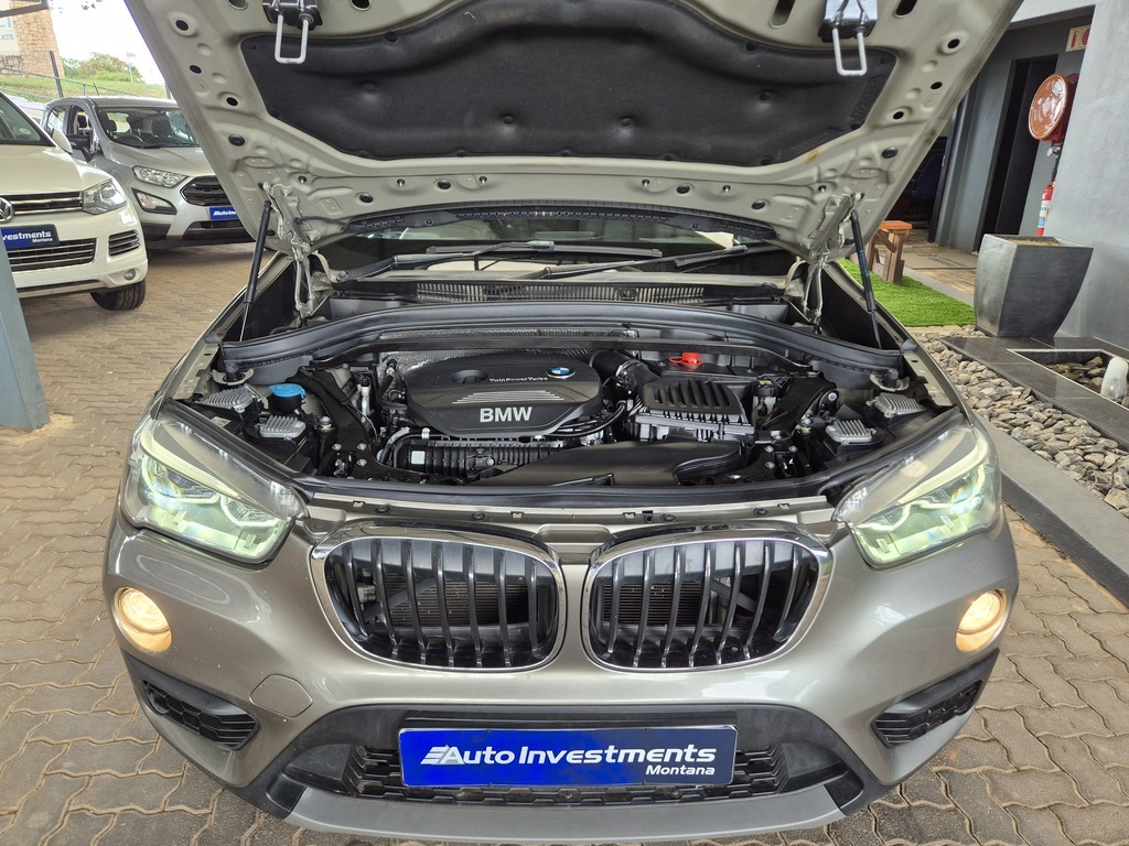 BMW X1 X1 sDRIVE20i  A/T (F48) - 18