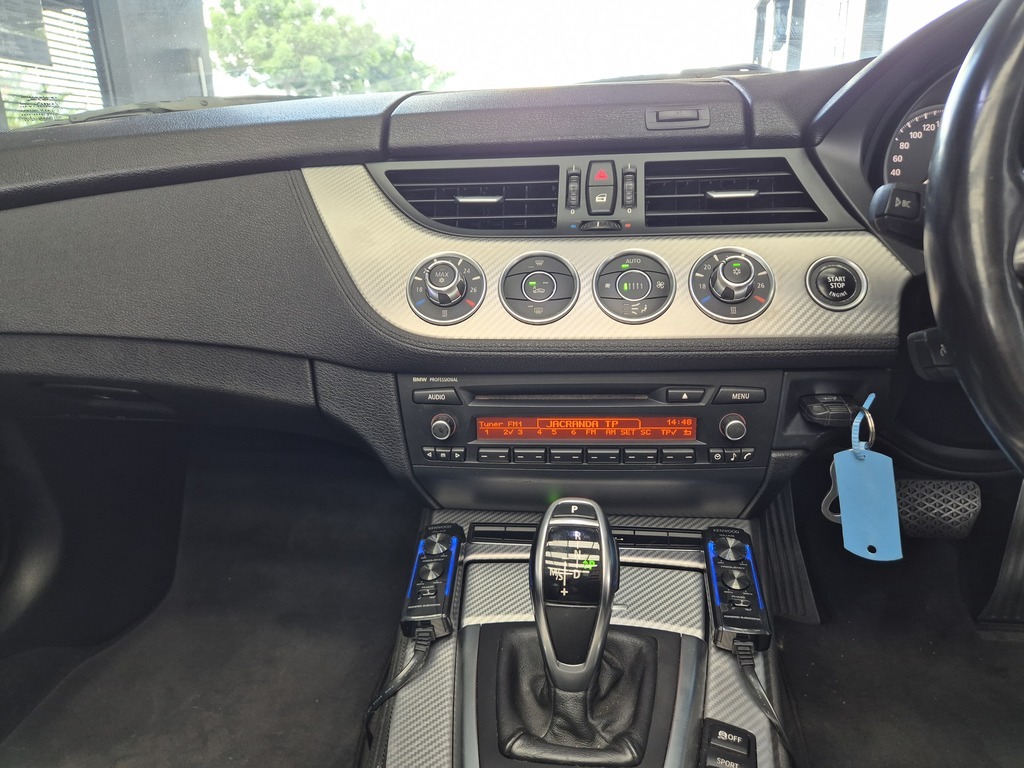 BMW Z4 Z4 sDRIVE20i M SPORT A/T - 12