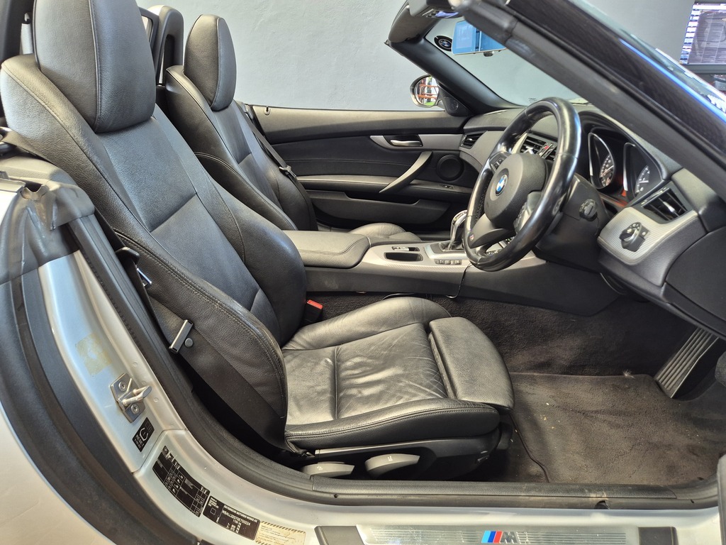 BMW Z4 Z4 sDRIVE20i M SPORT A/T - 9