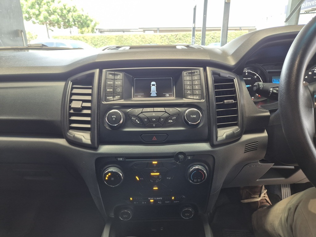 FORD EVEREST EVEREST 2.2 TDCi  XLS A/T - 13