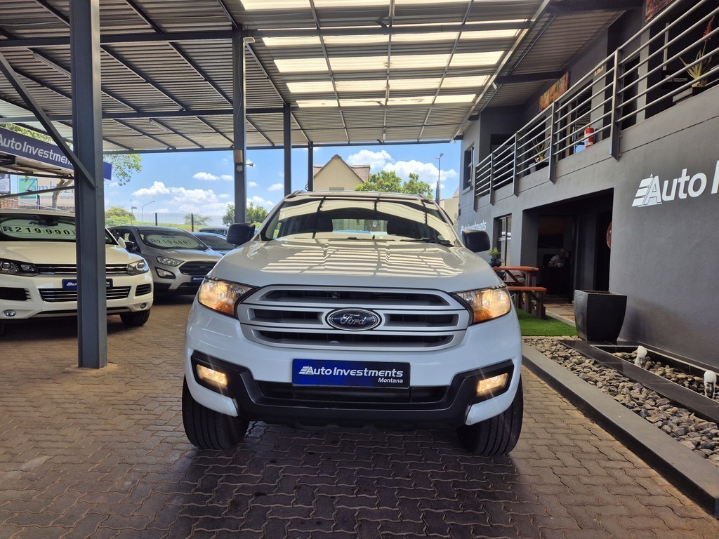 FORD EVEREST EVEREST 2.2 TDCi  XLS A/T - 2