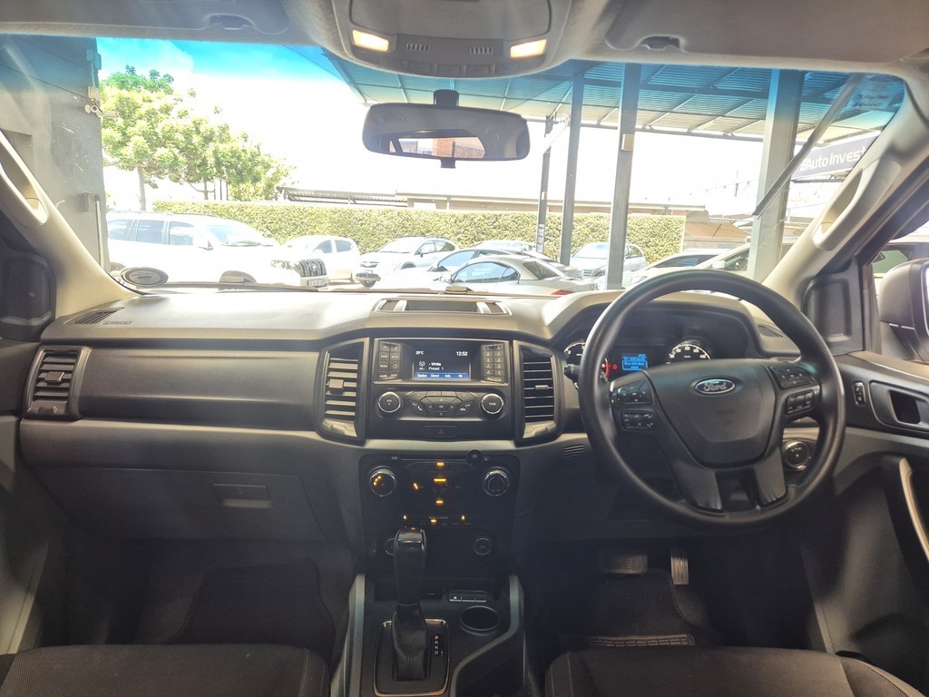 FORD EVEREST EVEREST 2.2 TDCi  XLS A/T - 9