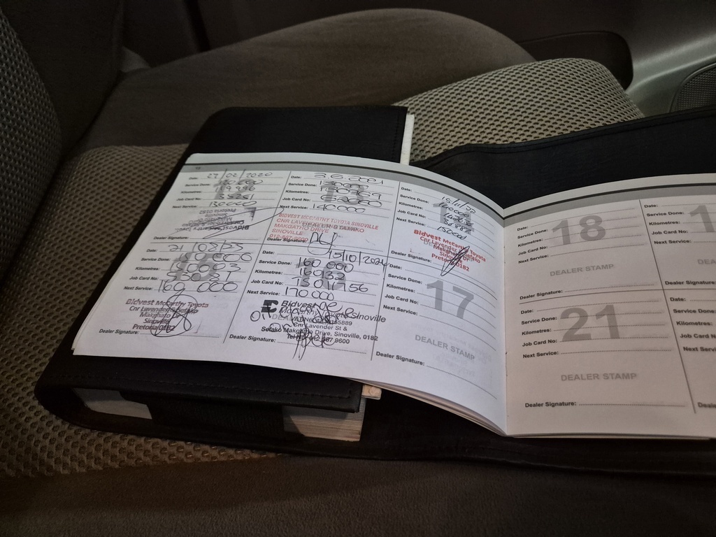 TOYOTA FORTUNER FORTUNER 2.5D-4D RB - 13