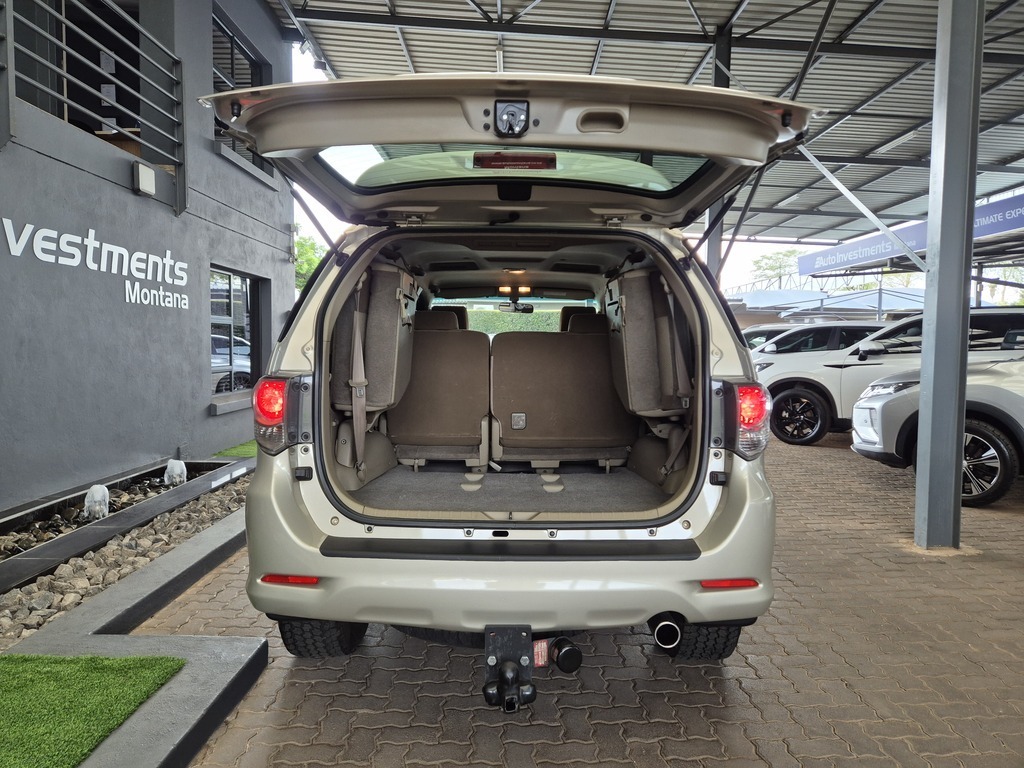 TOYOTA FORTUNER FORTUNER 2.5D-4D RB - 6