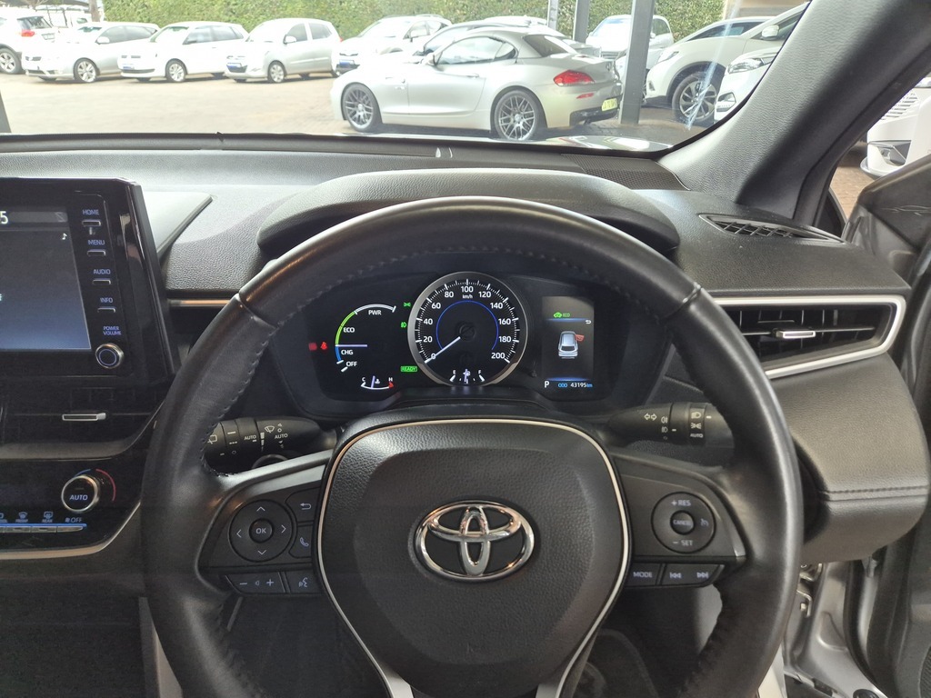 TOYOTA COROLLA CROSS COROLLA CROSS 1.8 XS HYBRID - 11