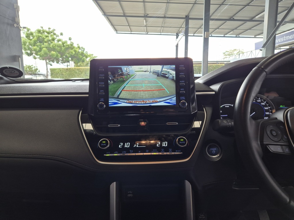 TOYOTA COROLLA CROSS COROLLA CROSS 1.8 XS HYBRID - 13