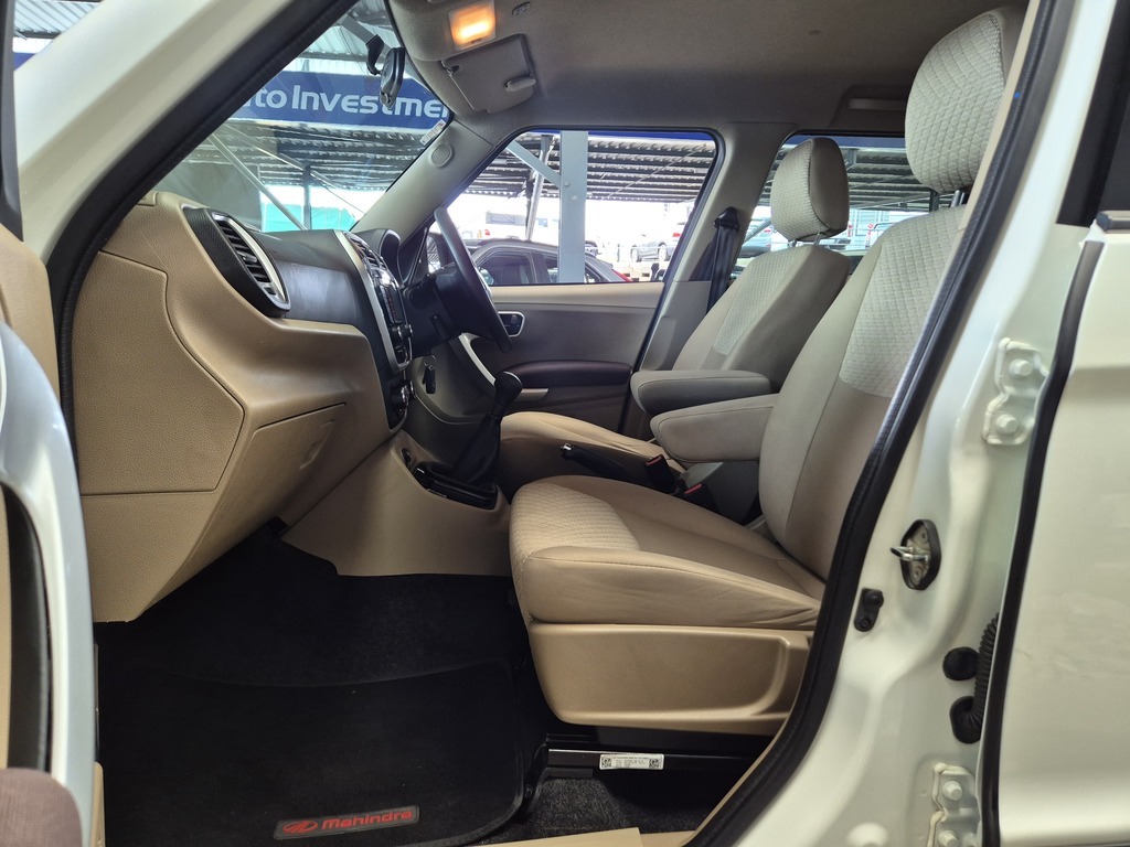 MAHINDRA TUV TUV300 1.5TD MHAWK (7 SEAT) - 10