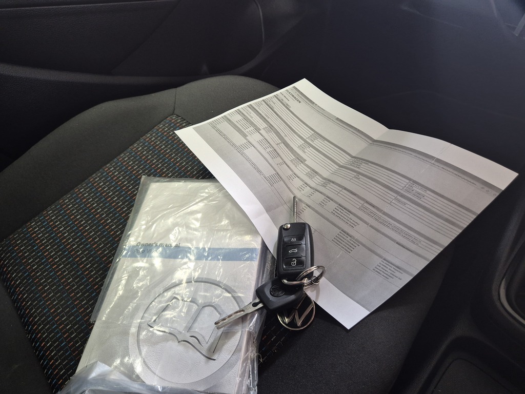 VOLKSWAGEN POLO VIVO POLO VIVO 1.4 TRENDLINE (5DR) - 12