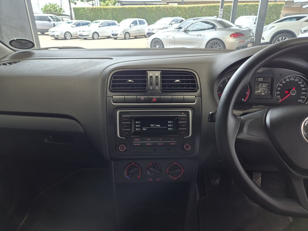 VOLKSWAGEN POLO VIVO POLO VIVO 1.4 TRENDLINE (5DR) - 13