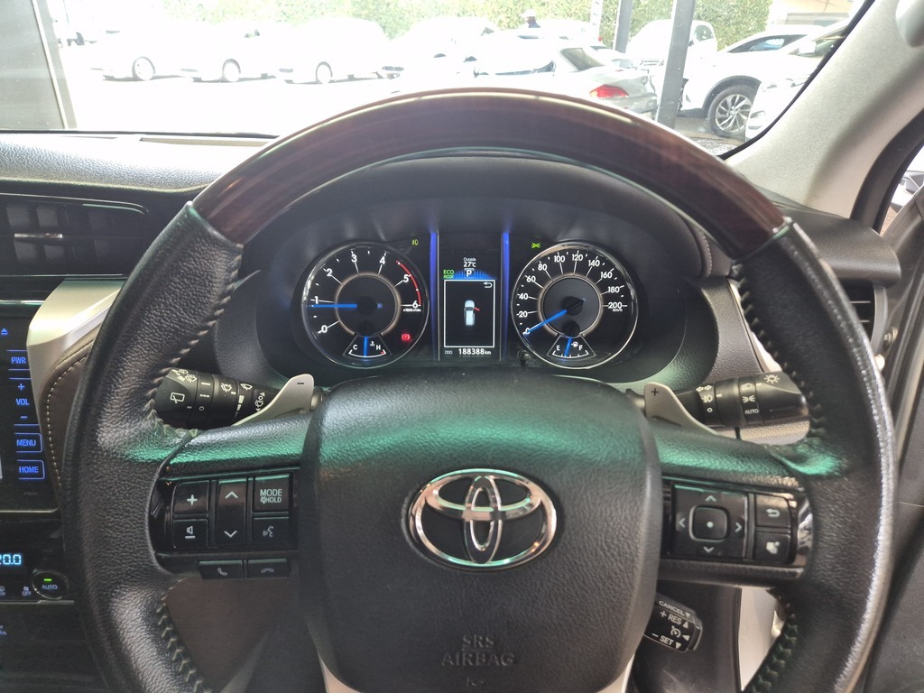 TOYOTA FORTUNER FORTUNER 2.8GD-6 R/B A/T - 12
