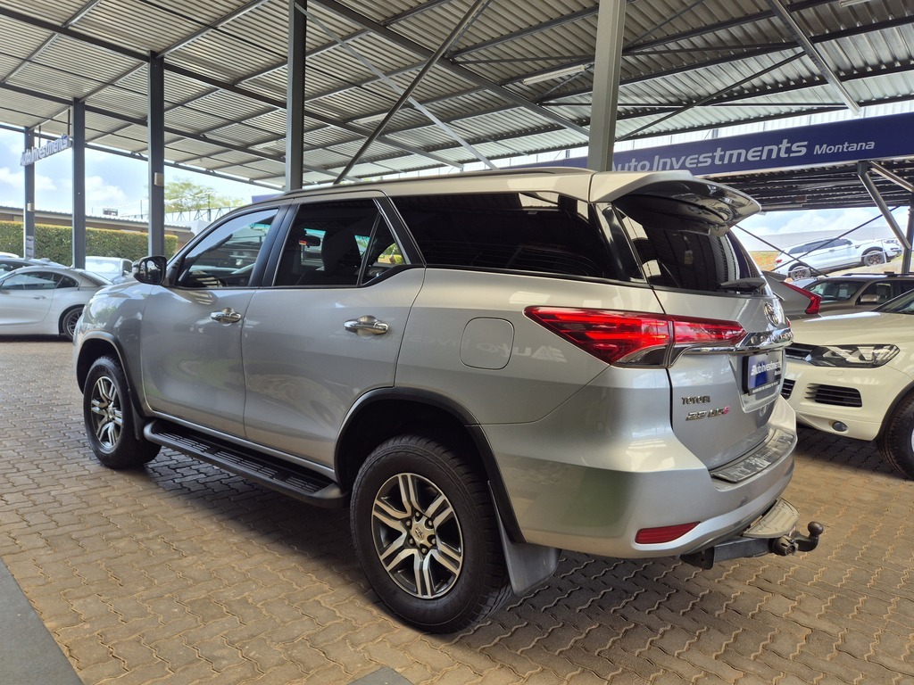 TOYOTA FORTUNER FORTUNER 2.8GD-6 R/B A/T - 4