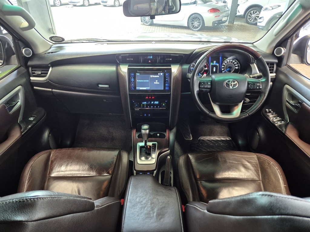 TOYOTA FORTUNER FORTUNER 2.8GD-6 R/B A/T - 9