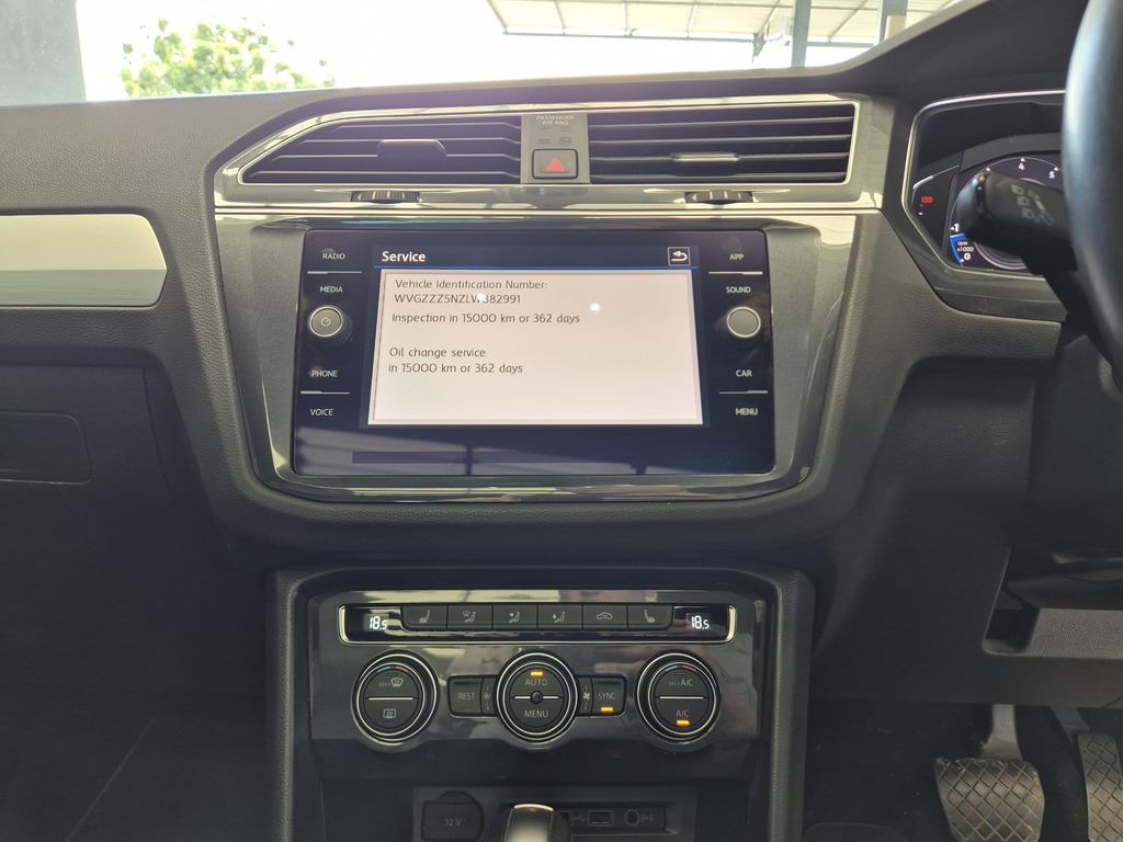 VOLKSWAGEN TIGUAN TIGUAN 1.4 TSI COMFORTLINE DSG (110KW) - 14