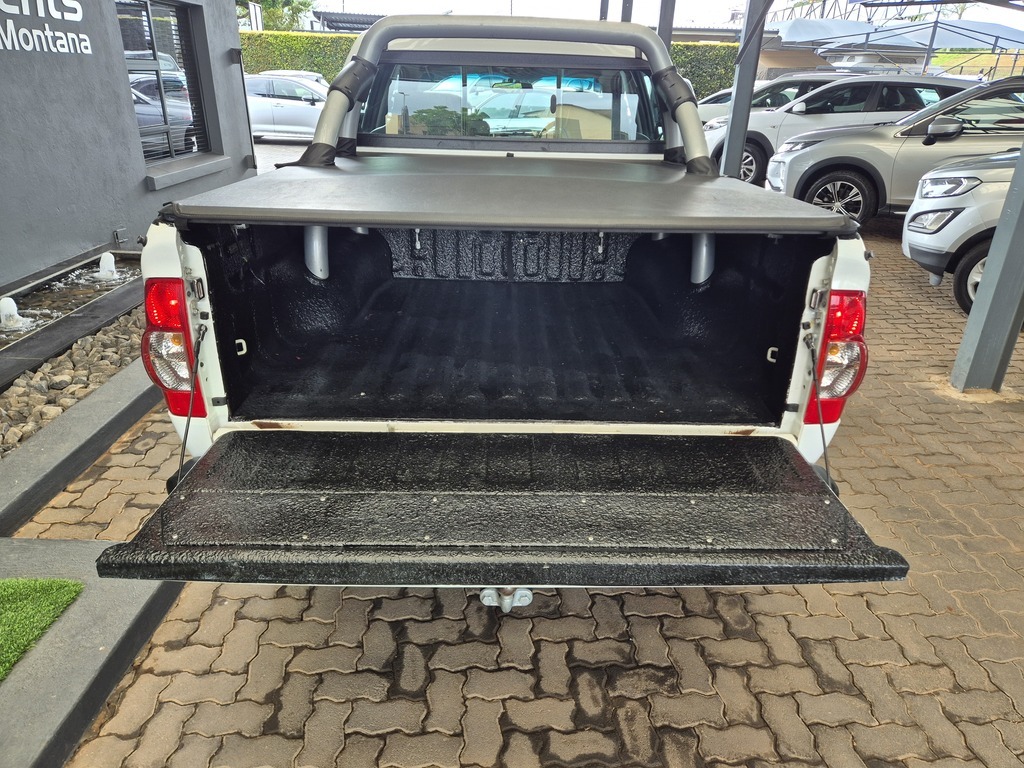 ISUZU KB KB300D-TEQ LX P/U D/C - 6