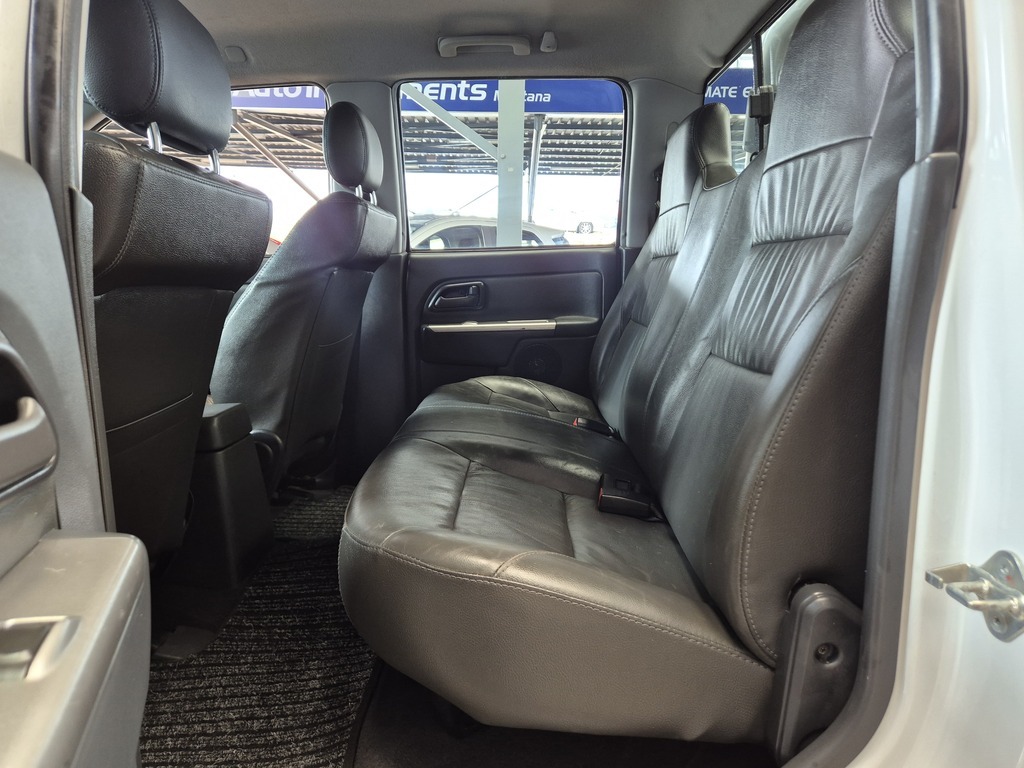 ISUZU KB KB300D-TEQ LX P/U D/C - 8