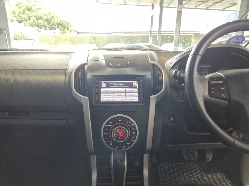 ISUZU KB KB 300 D-TEQ LX STANDARD A/T P/U D/C - 14