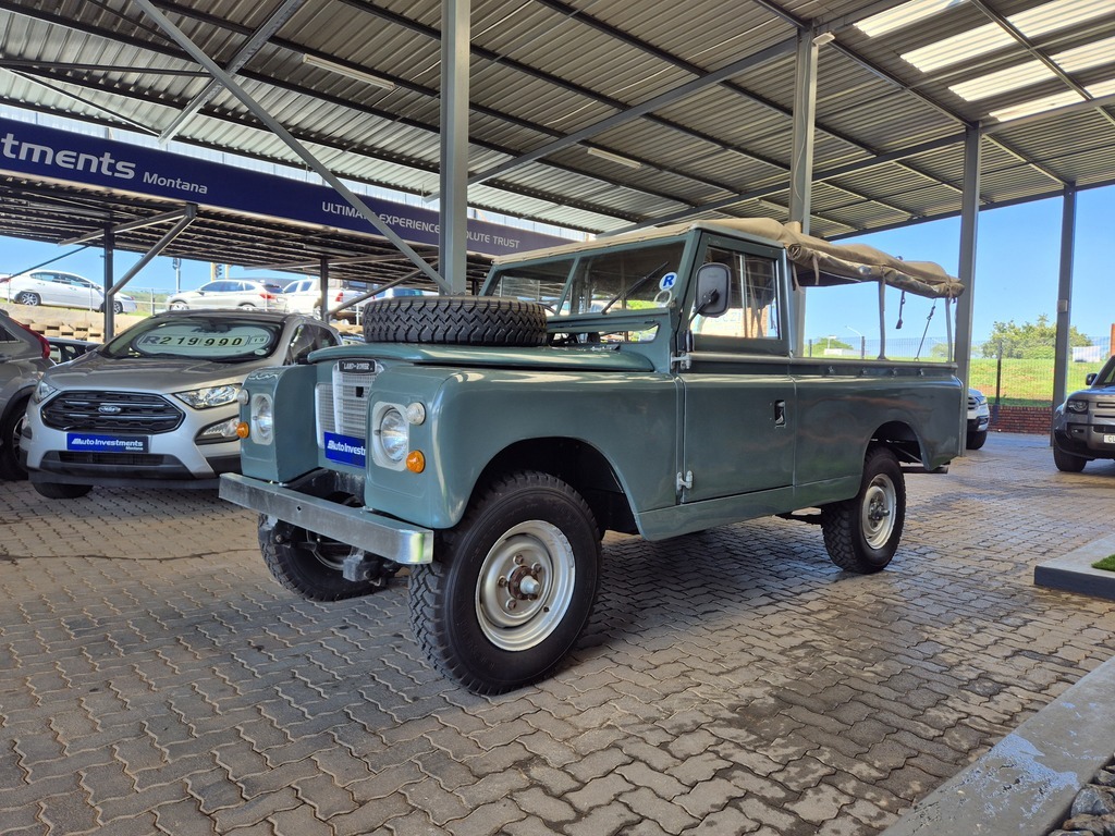 LAND ROVER 109 109in LWB 4 Cyl P/U S/C - 3