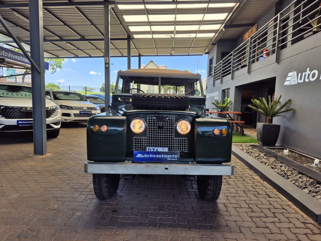 LAND ROVER 109 109in LWB 4 Cyl P/U S/C - 2