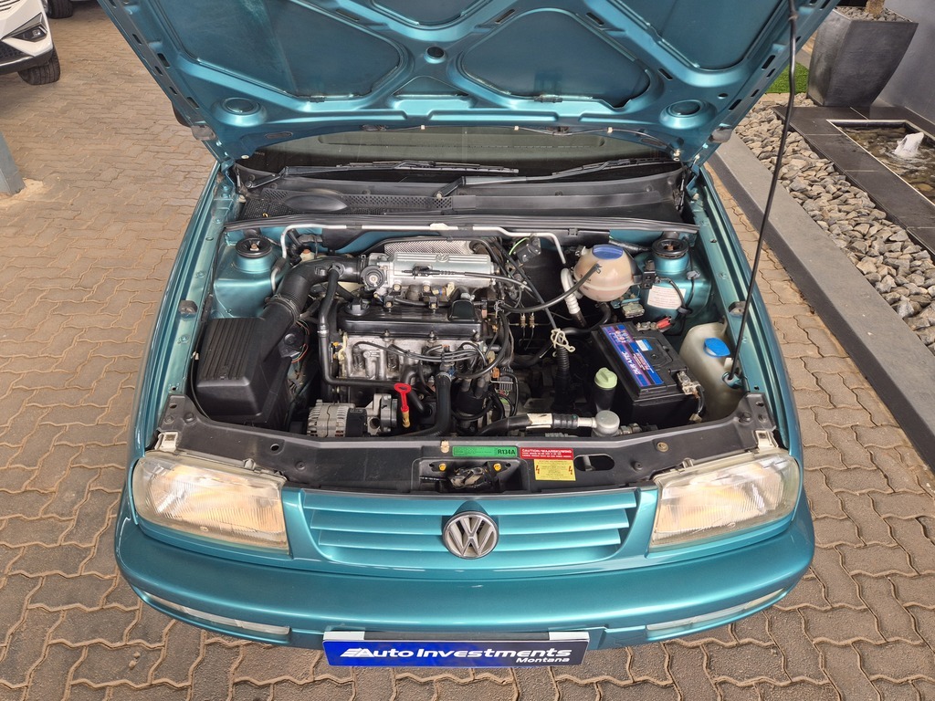 VOLKSWAGEN JETTA 3 JETTA CSL 1.6 A/C - 18