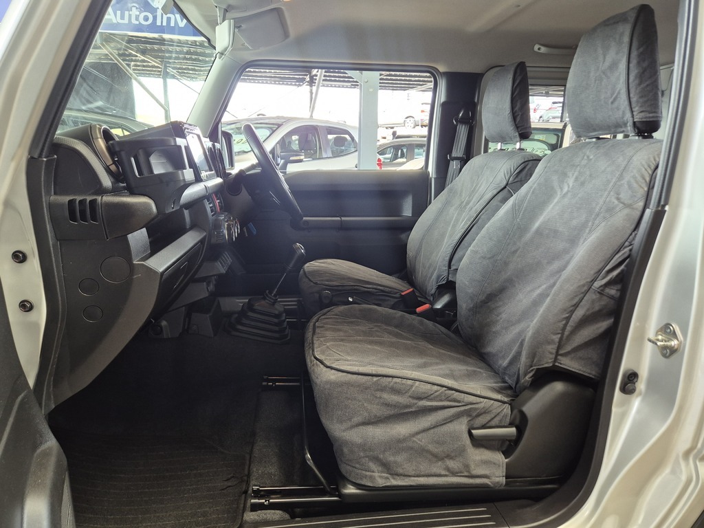 SUZUKI JIMNY JIMNY 1.5 GLX - 8