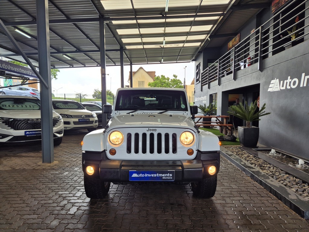 JEEP WRANGLER WRANGLER SAHARA 3.6L V6 A/T 2DR - 2