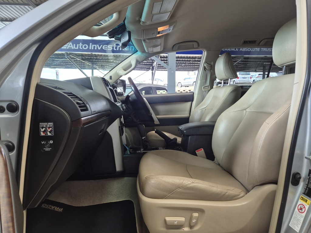 TOYOTA PRADO PRADO VX 4.0 V6 A/T - 11