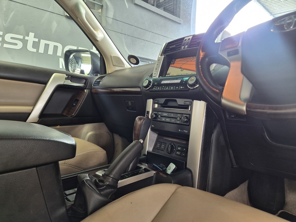 TOYOTA PRADO PRADO VX 4.0 V6 A/T - 18