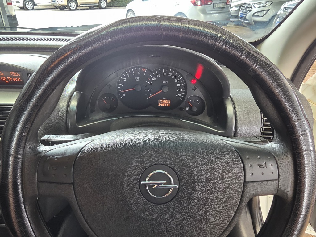 OPEL CORSA UTILITY CORSA UTILITY 1.4i CLUB P/U S/C - 10