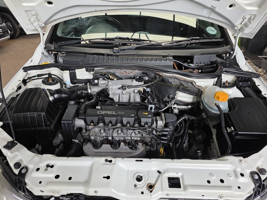 OPEL CORSA UTILITY CORSA UTILITY 1.4i CLUB P/U S/C - 15