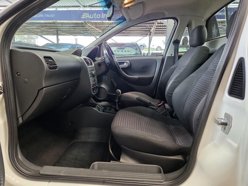 OPEL CORSA UTILITY CORSA UTILITY 1.4i CLUB P/U S/C - 7