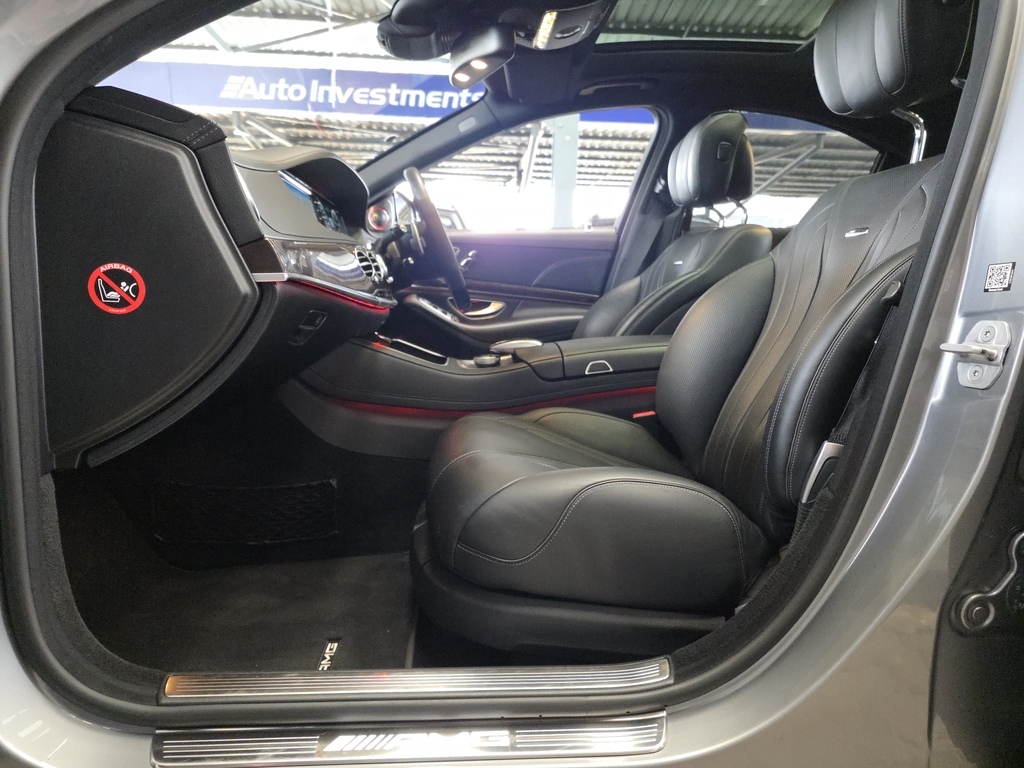 MERCEDES-BENZ S CLASS S 63 AMG - 12