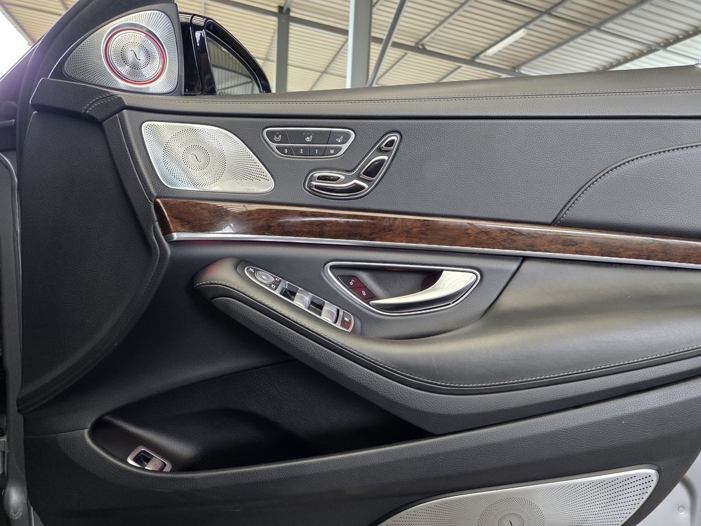 MERCEDES-BENZ S CLASS S 63 AMG - 14