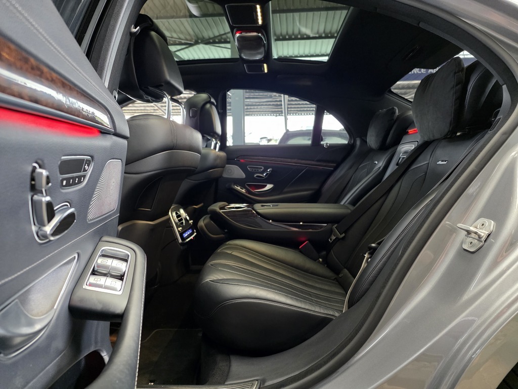 MERCEDES-BENZ S CLASS S 63 AMG - 9