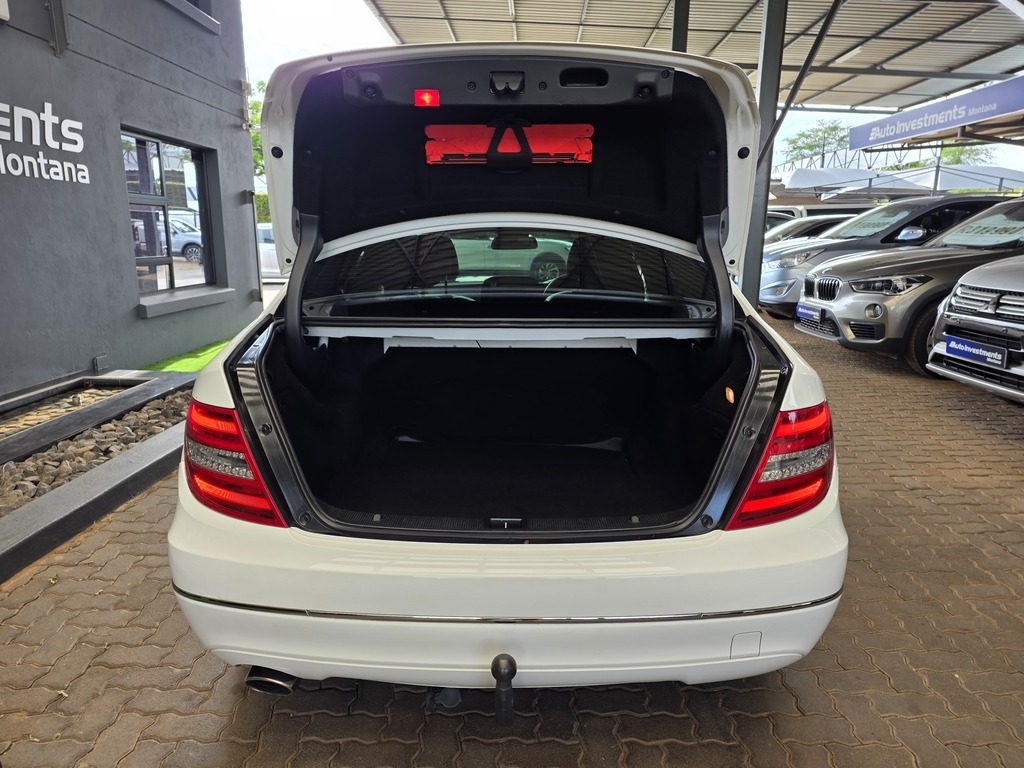 MERCEDES-BENZ C CLASS SEDAN C200 CDi  AVANTGARDE A/T - 6