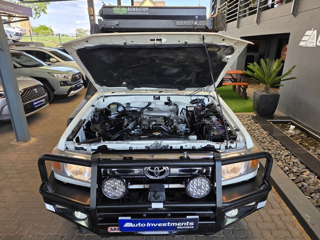 TOYOTA LAND CRUISER 70 LANDCRUISER 70 4.2D S/W - 18