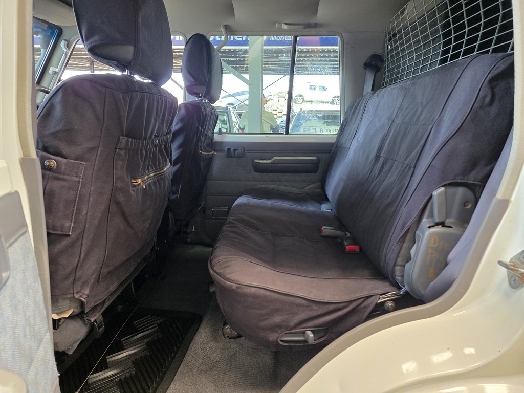 TOYOTA LAND CRUISER 70 LANDCRUISER 70 4.2D S/W - 9