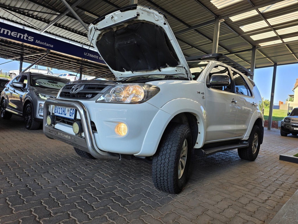 TOYOTA FORTUNER FORTUNER 4.0 V6 4X4 - 17
