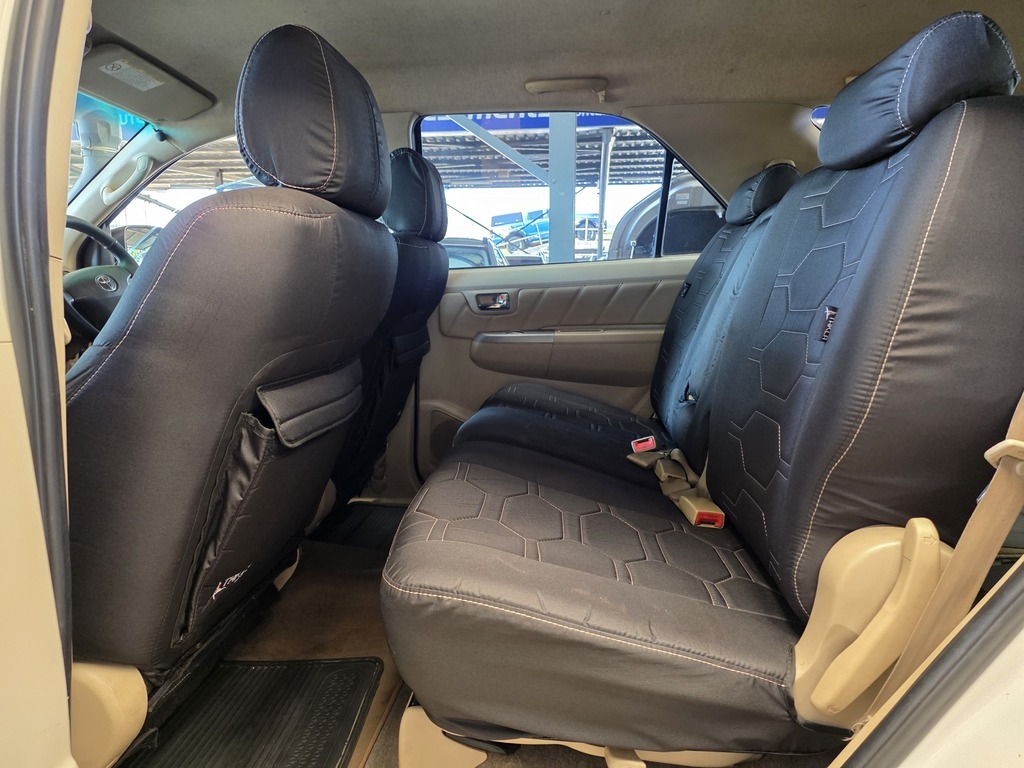 TOYOTA FORTUNER FORTUNER 4.0 V6 4X4 - 8