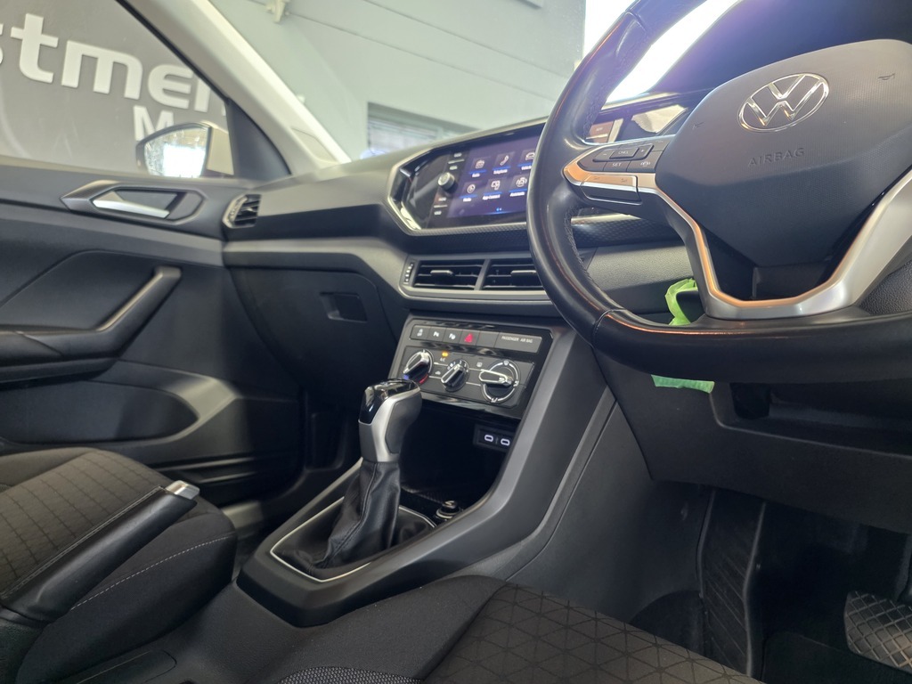 VOLKSWAGEN T-CROSS T-CROSS 1.0 COMFORTLINE DSG - 15