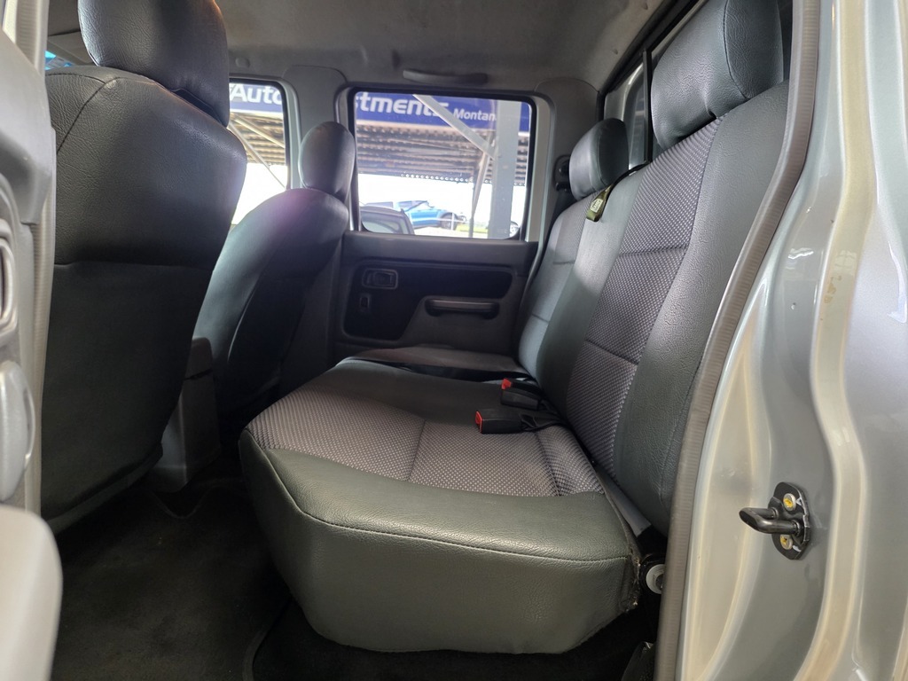 NISSAN HARDBODY HARDBODY NP300 2.5 TDi HI-RIDER P/U D/C - 8