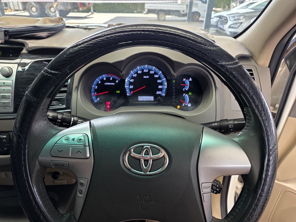 TOYOTA FORTUNER FORTUNER 3.0D-4D R/B A/T - 12
