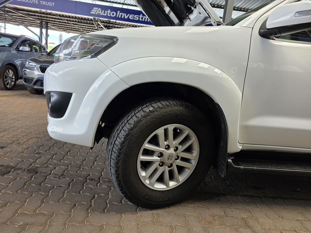 TOYOTA FORTUNER FORTUNER 3.0D-4D R/B A/T - 16
