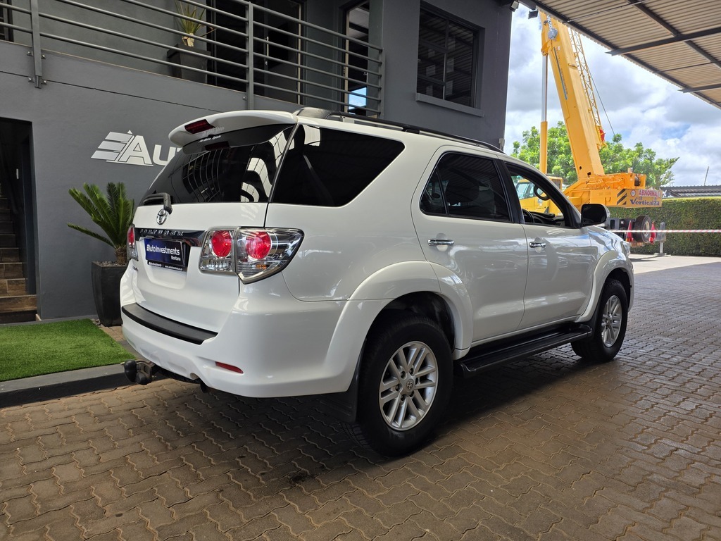 TOYOTA FORTUNER FORTUNER 3.0D-4D R/B A/T - 5