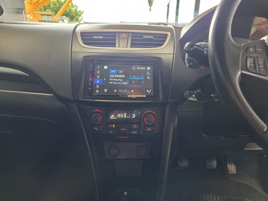 SUZUKI SWIFT SWIFT 1.4 GLS - 14