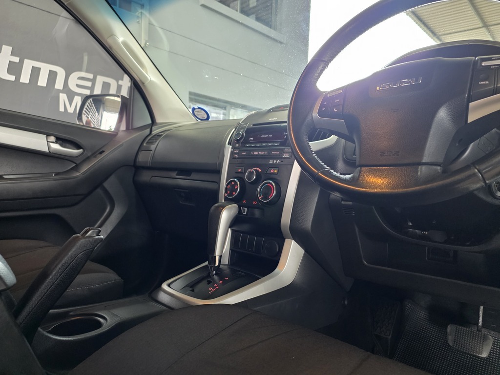 ISUZU KB KB 300 D-TEQ LX A/T P/U E/CAB - 14