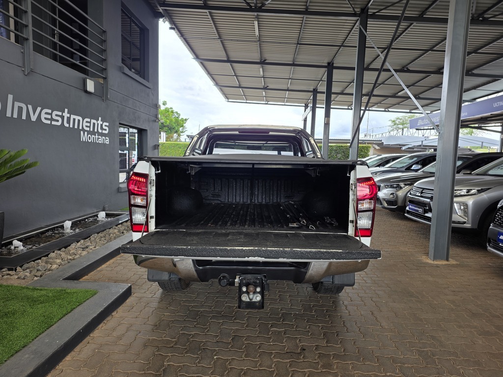 ISUZU KB KB 300 D-TEQ LX A/T P/U E/CAB - 6