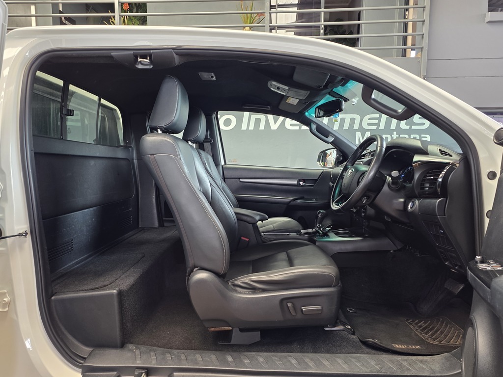 TOYOTA HILUX HILUX 2.8 GD-6 RB LEGEND 4X4 A/T P/U E/CAB - 10