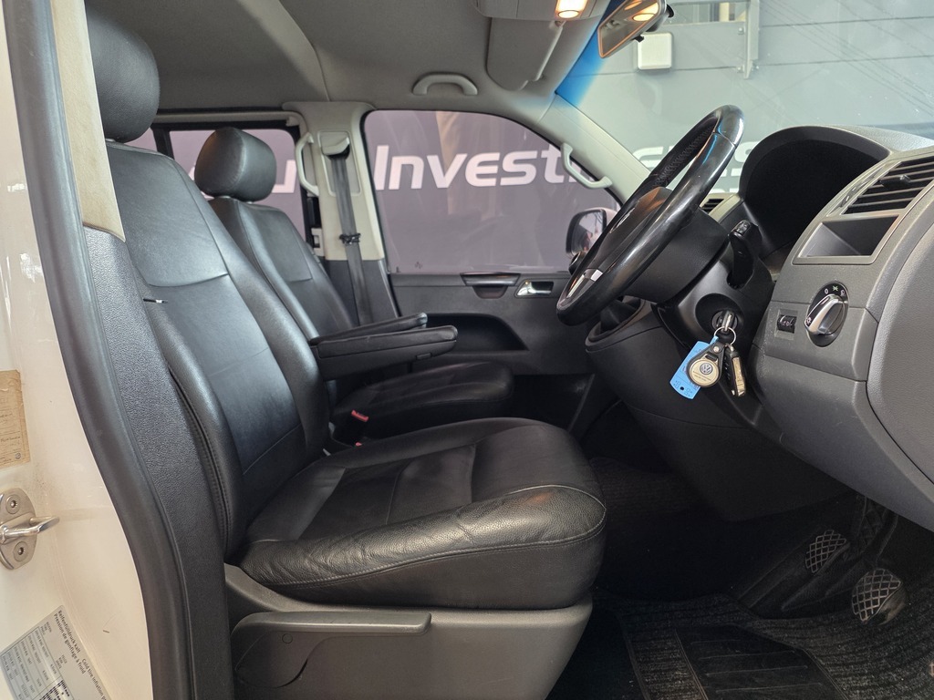 VOLKSWAGEN T5 T5 KOMBI 2.0 TDi 103kw (COMFORTLINE) - 12