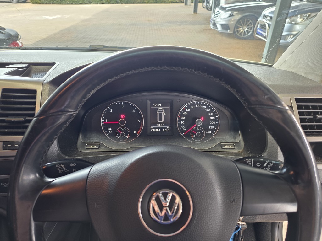 VOLKSWAGEN T5 T5 KOMBI 2.0 TDi 103kw (COMFORTLINE) - 13