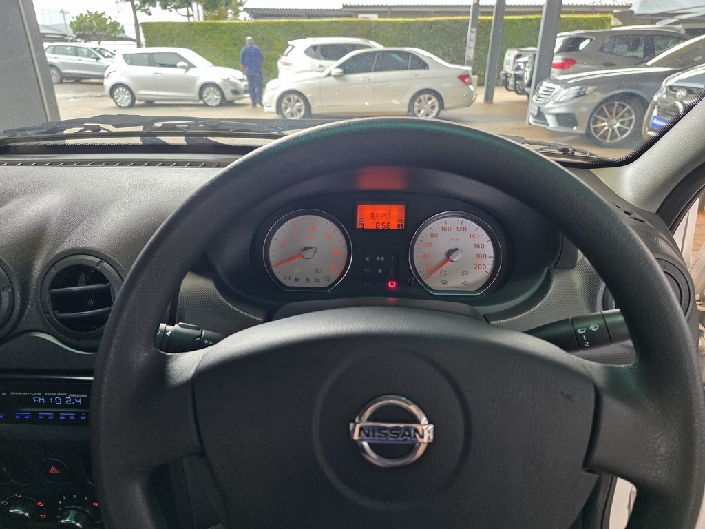 NISSAN NP200 NP200 1.6  A/C SAFETY PACK P/U S/C - 9